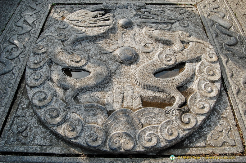 Great Mosque Dragon Engravings 