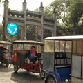 Tuk tuk stop at the Xi'an Muslim Quarter 
