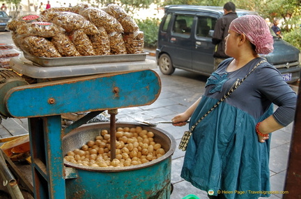 Xi'an Muslim Snack Street - Roasting Walnuts