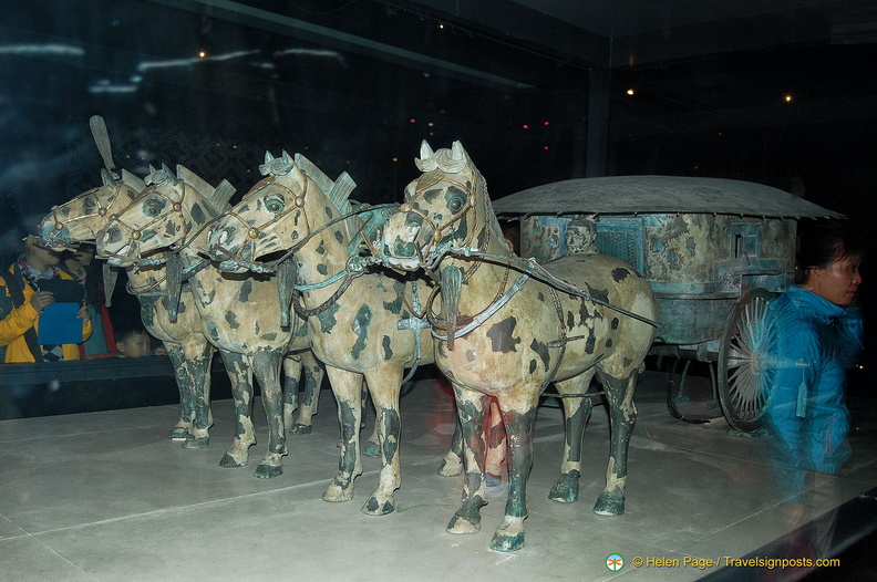 Bronze Chariot no. 2 with its carriage