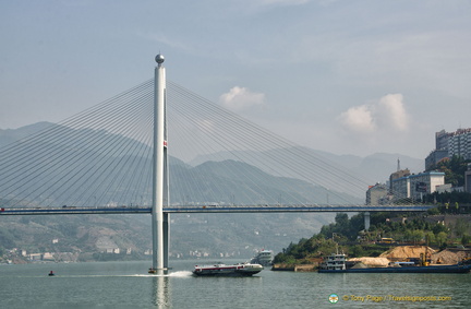 Badong Yangtze Bridge and Town
