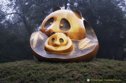 Giant Panda Sculpture